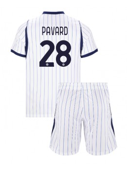 Otroški Nogometna dresi replika Inter Milan Benjamin Pavard #28 Gostujoči 2026-27 Kratek rokav (+ hlače)